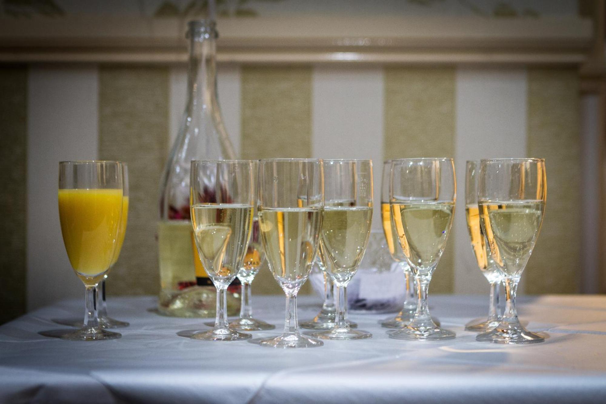 The Sandringham Court Hotel & Apartment Welcoming Large And Small Groups For 15 Years Blackpool Kültér fotó