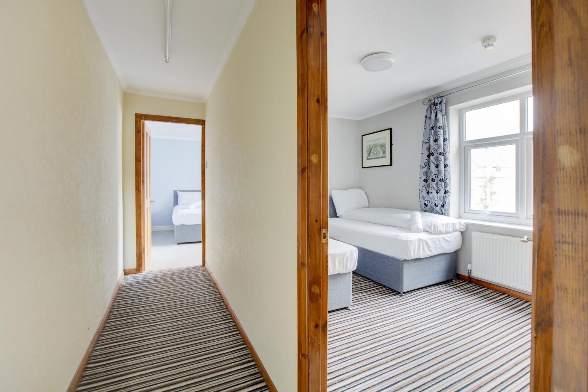 The Sandringham Court Hotel & Apartment Welcoming Large And Small Groups For 15 Years Blackpool Kültér fotó